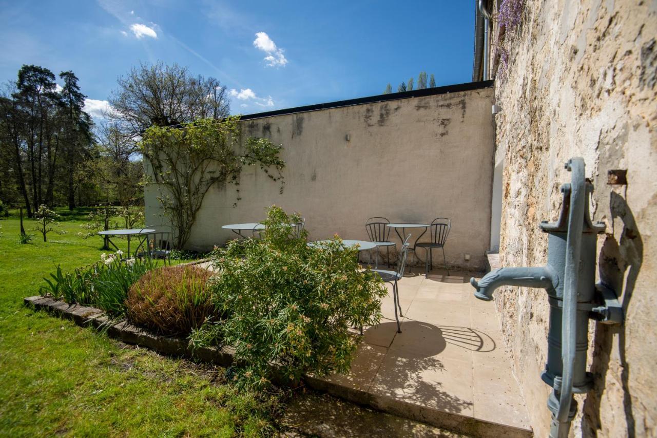 Moulin De Vilgris Panzió Clairefontaine-en-Yvelines Kültér fotó